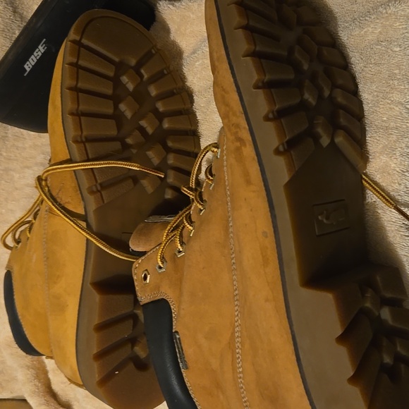 Mens boots - Picture 2 of 2